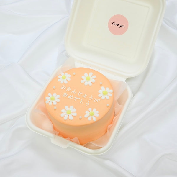 白いお花のランチボックスケーキ