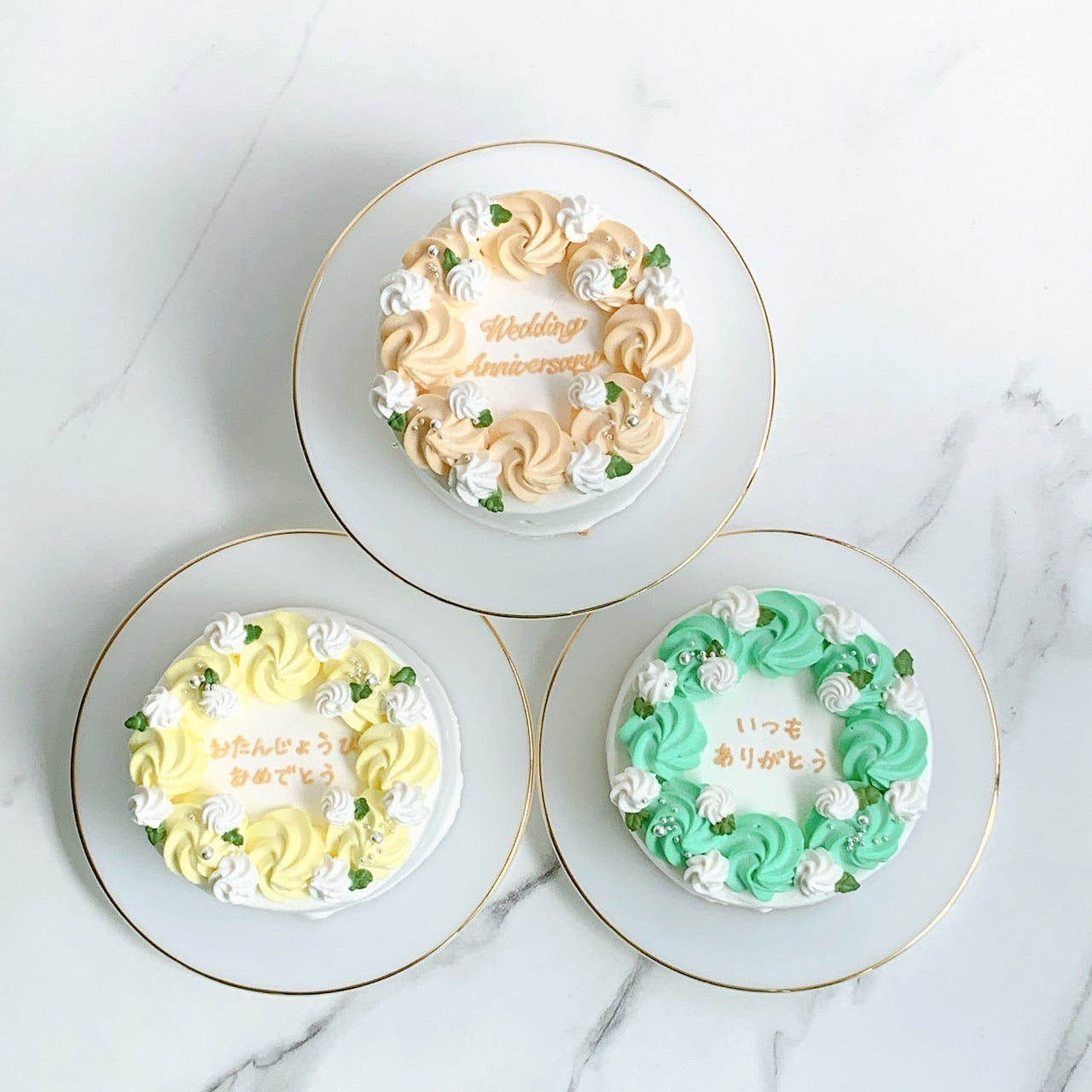 ホワイトローズセンイルケーキ