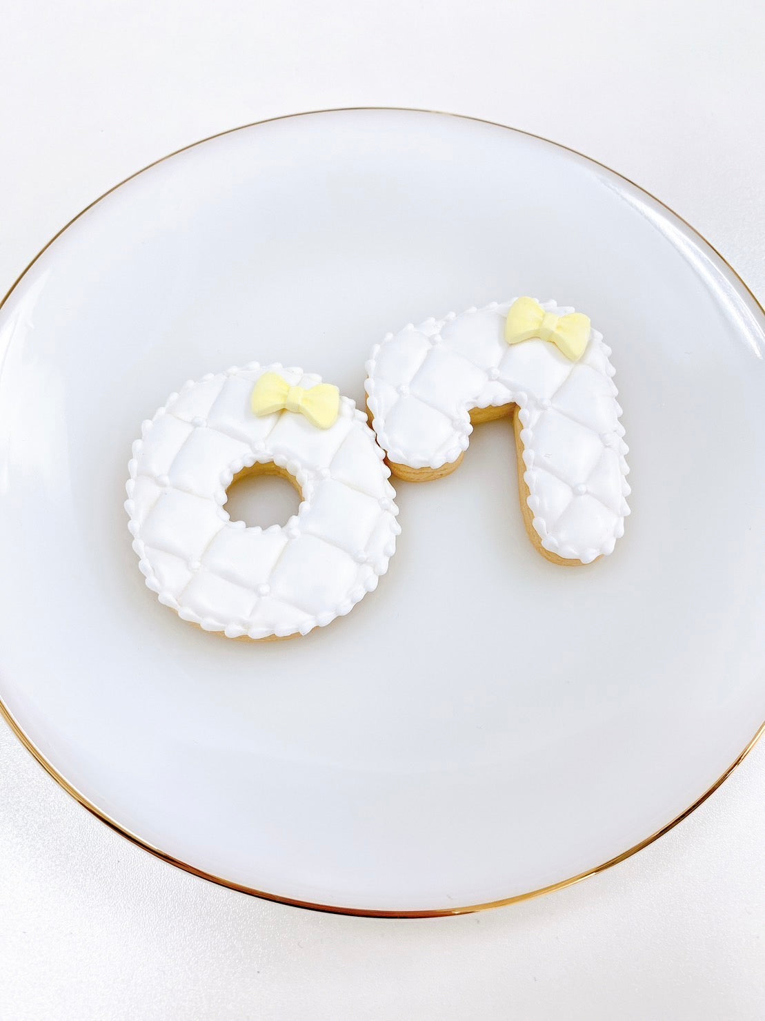 キルティング数字アイシングクッキー