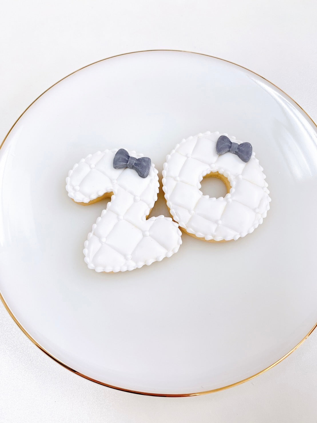 キルティング数字アイシングクッキー