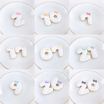 キルティング数字アイシングクッキー