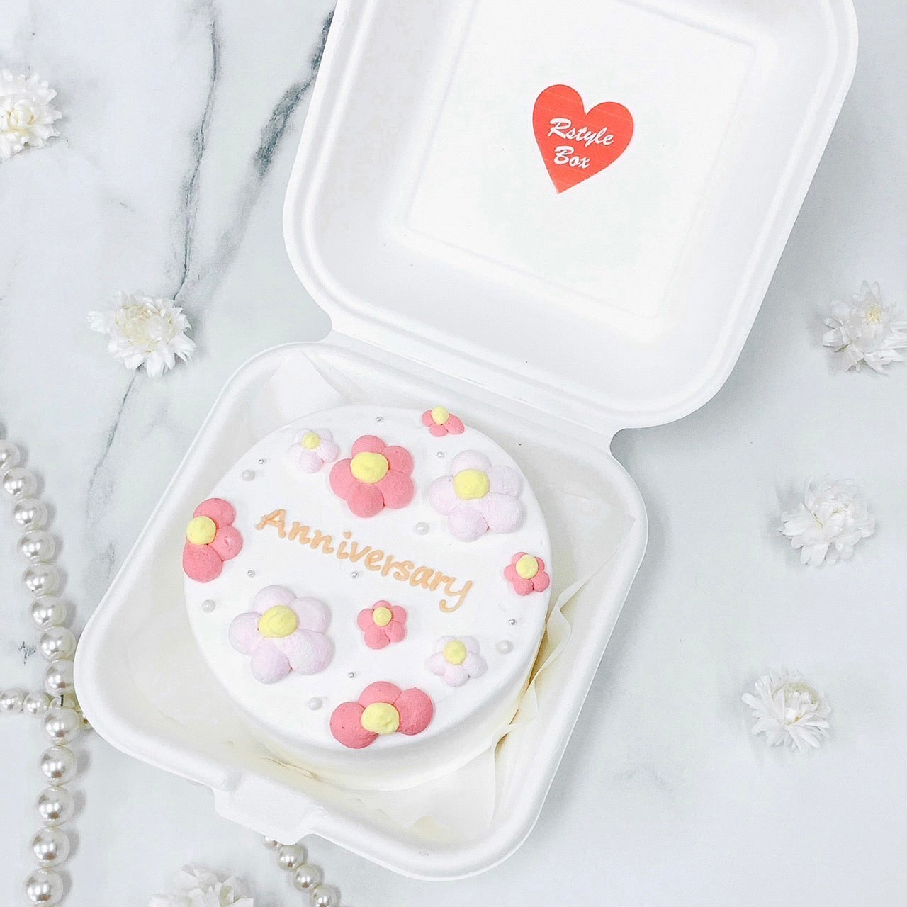 2色のフラワーランチボックスケーキ