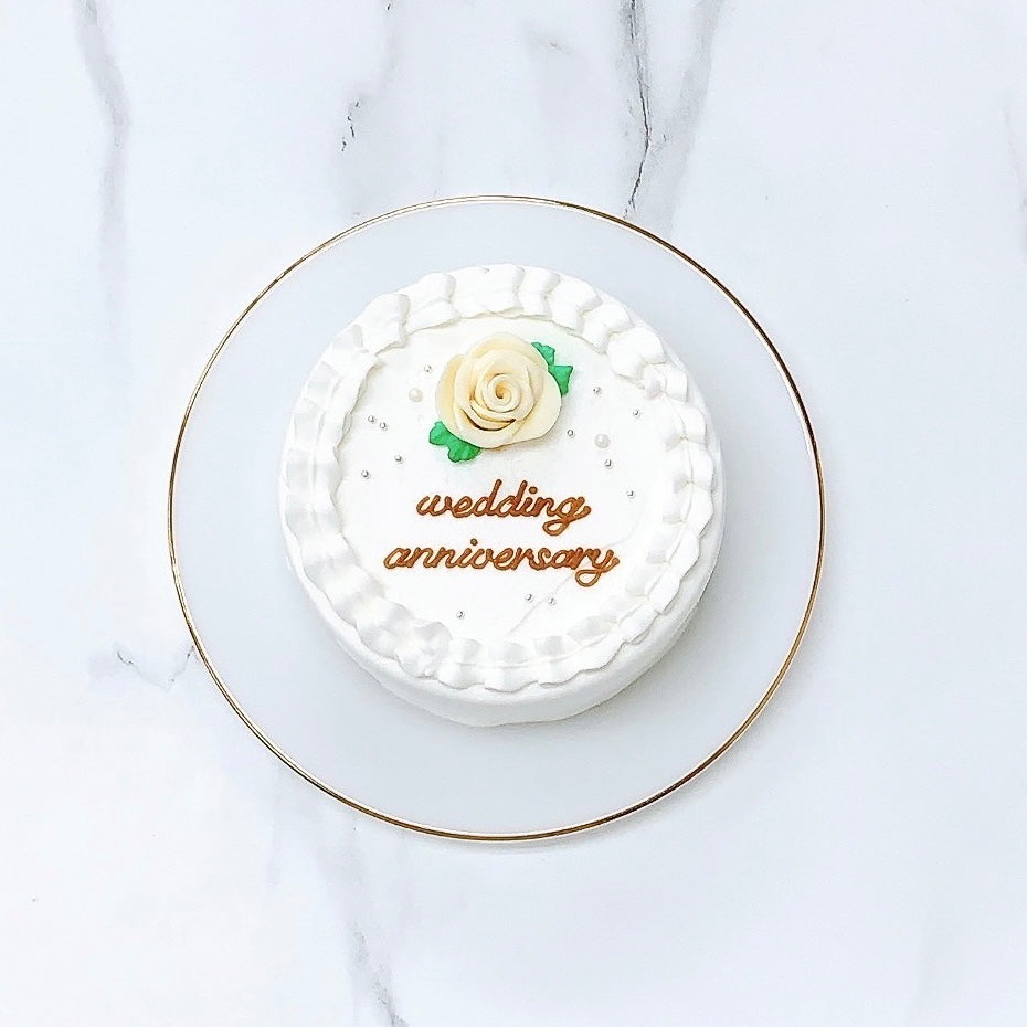 ワンポイントローズセンイルケーキ