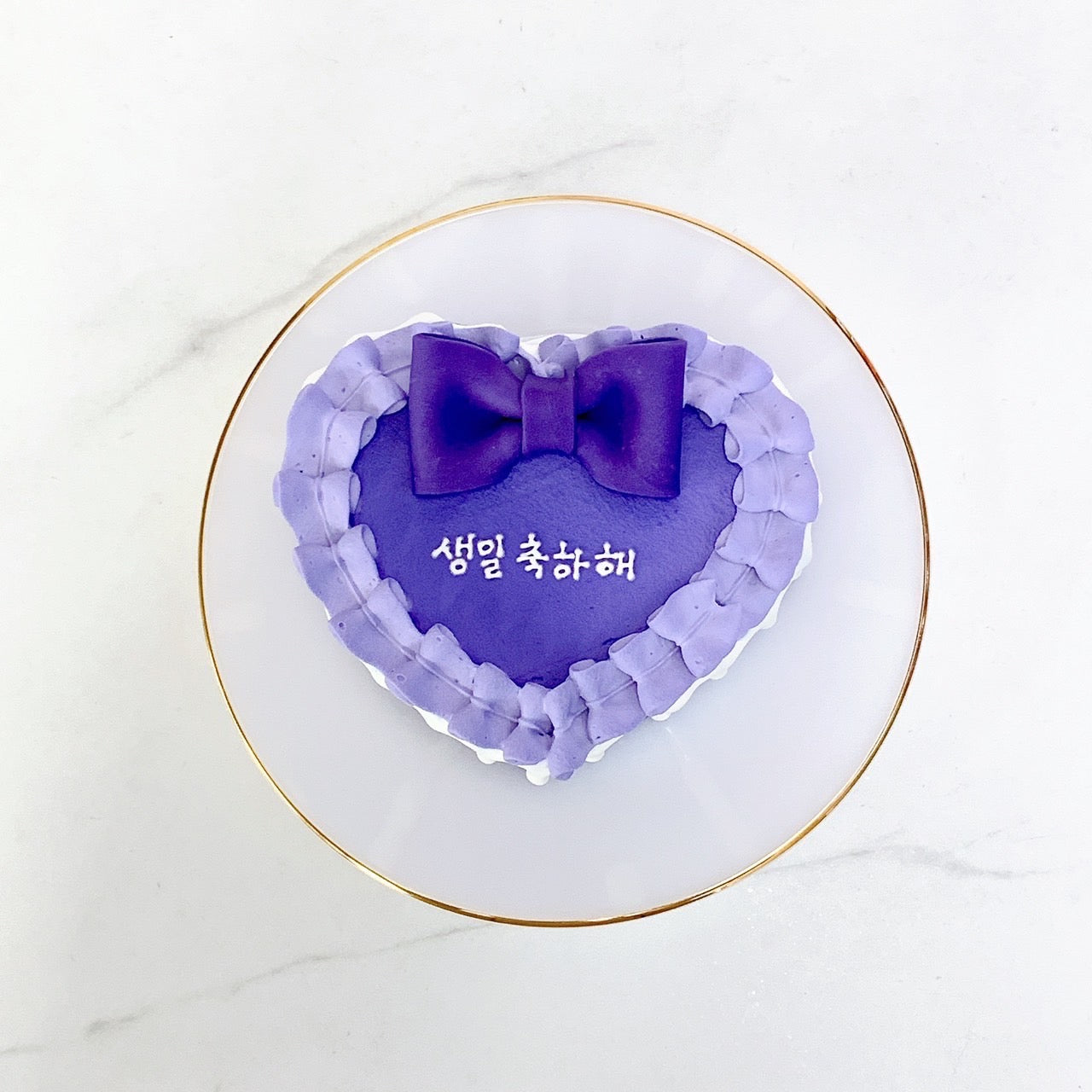 フリルリボンドリップケーキ