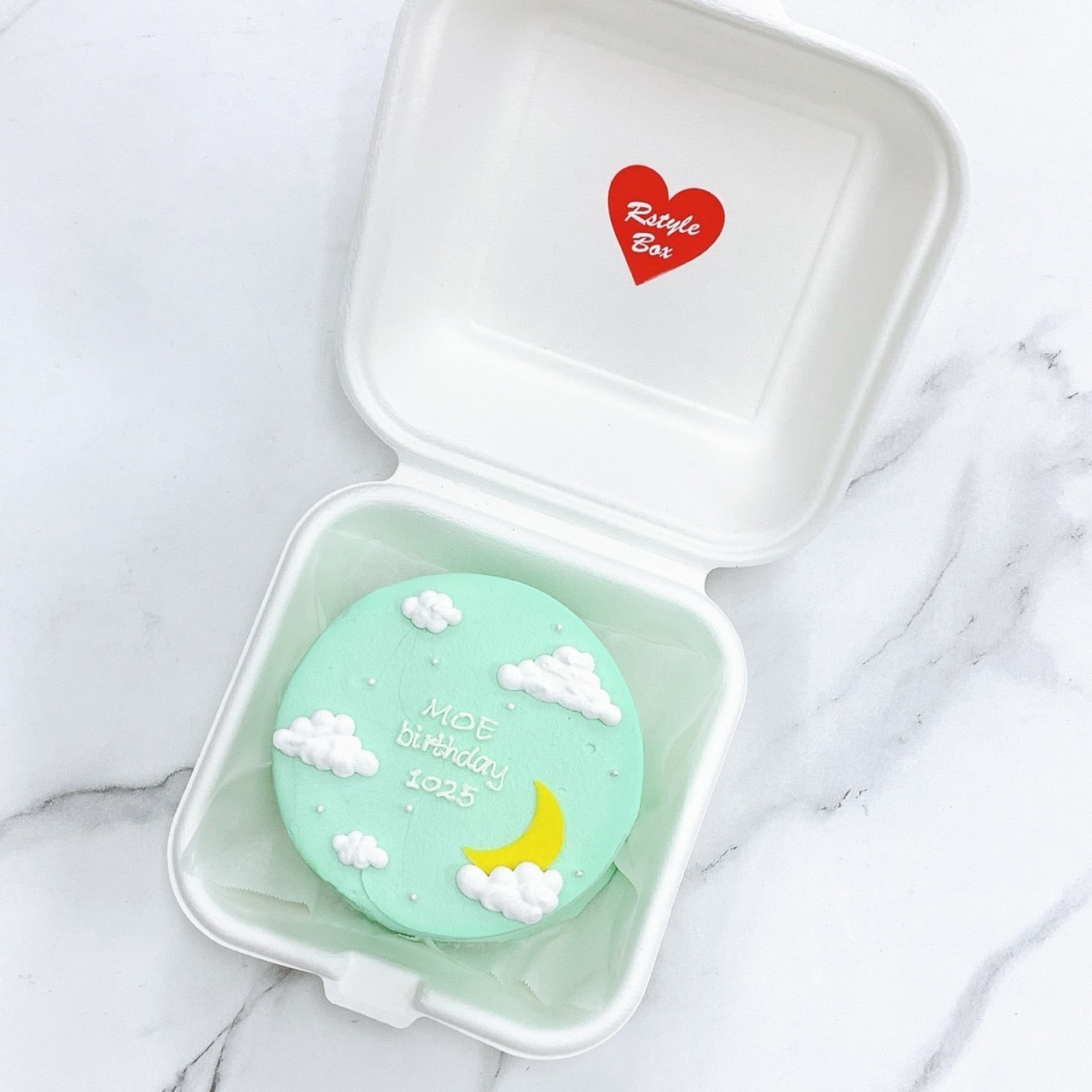 ムーンランチボックスケーキ