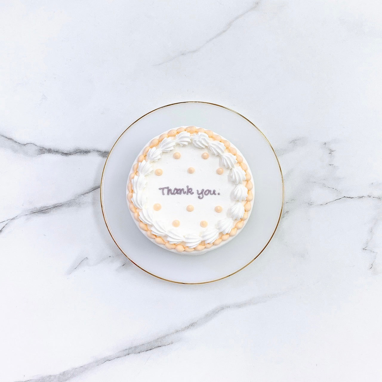 パステルドットセンイルケーキ