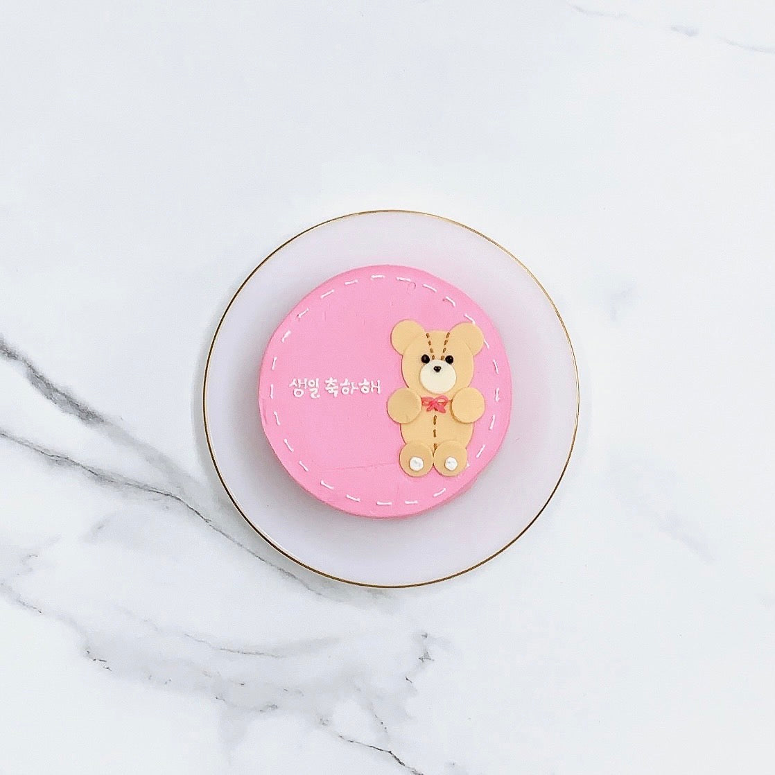 テディベアのセンイルケーキ