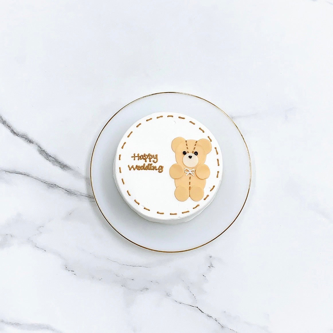 テディベアのセンイルケーキ