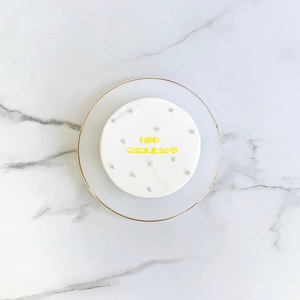 スプリンクルセンイルケーキ