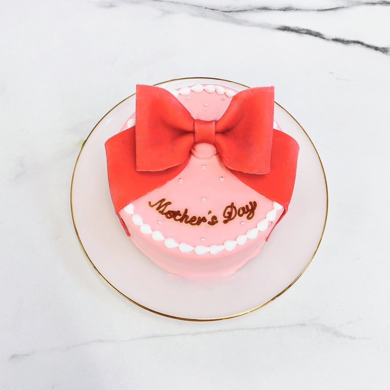 ＼ 大切な母の日に₊⁎ ／大きなリボンの母の日ケーキ  4号