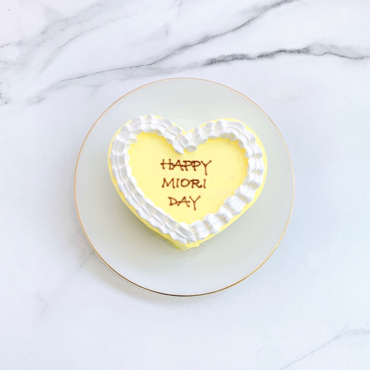 パステルハートフリルセンイルケーキ