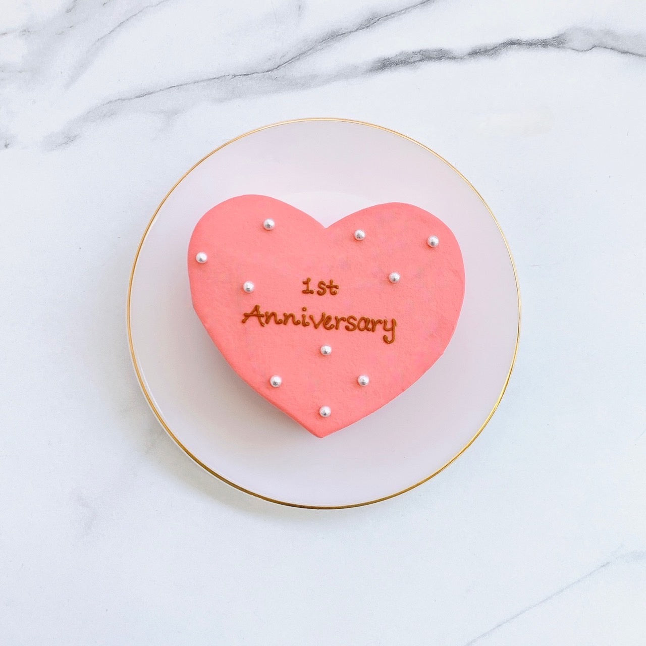 スプリンクルハートセンイルケーキ