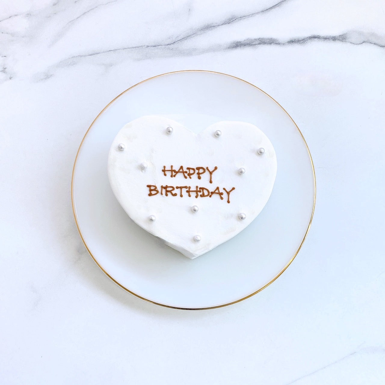 スプリンクルハートセンイルケーキ