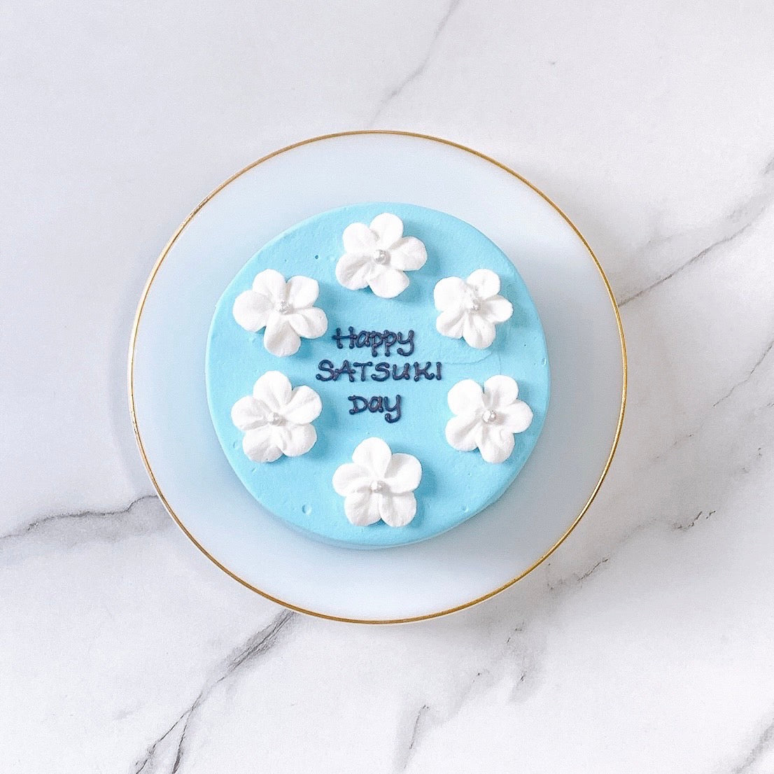 ホワイトフラワーセンイルケーキ