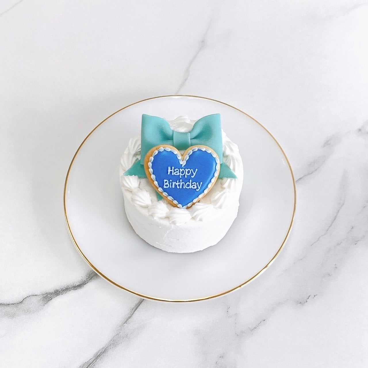 ハートプレートクッキー付きパステルリボンケーキ