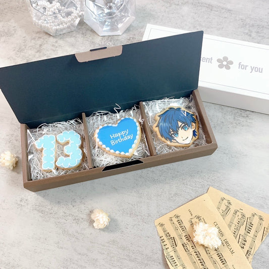 セレブレイト・クッキーBOX（お好きなイラストクッキー＋ハート型メッセージプレート＋数字クッキー2枚まで）《選べる9色♪》