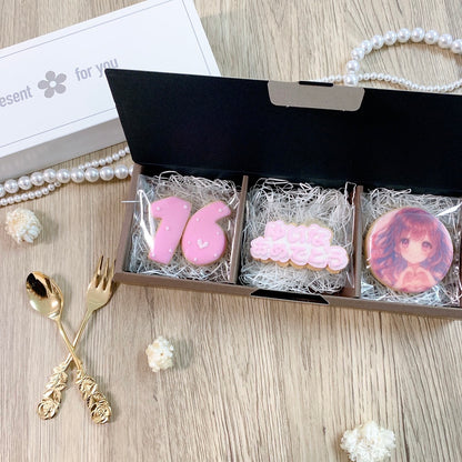 セレブレイト・クッキーBOX（プリントクッキー＋うちわ文字クッキー＋数字クッキー2枚まで）《選べる9色♪》