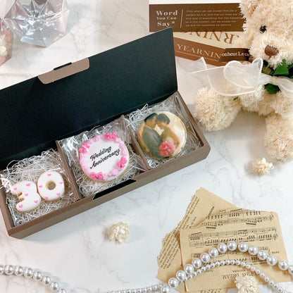 セレブレイト・クッキーBOX（プリントクッキー＋リボンクルールプレート＋数字クッキー2枚まで）《選べる9色♪》