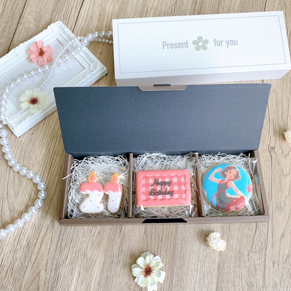 セレブレイト・クッキーBOX（プリントクッキー＋チェックメッセージプレート＋キャンドルナンバークッキー2枚まで）《選べる9色♪》