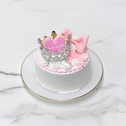 パステルリボン付きティアラケーキ