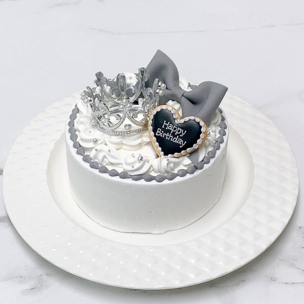 パステルリボン付きティアラケーキ