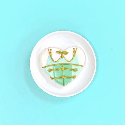 ハート型衣装クッキー