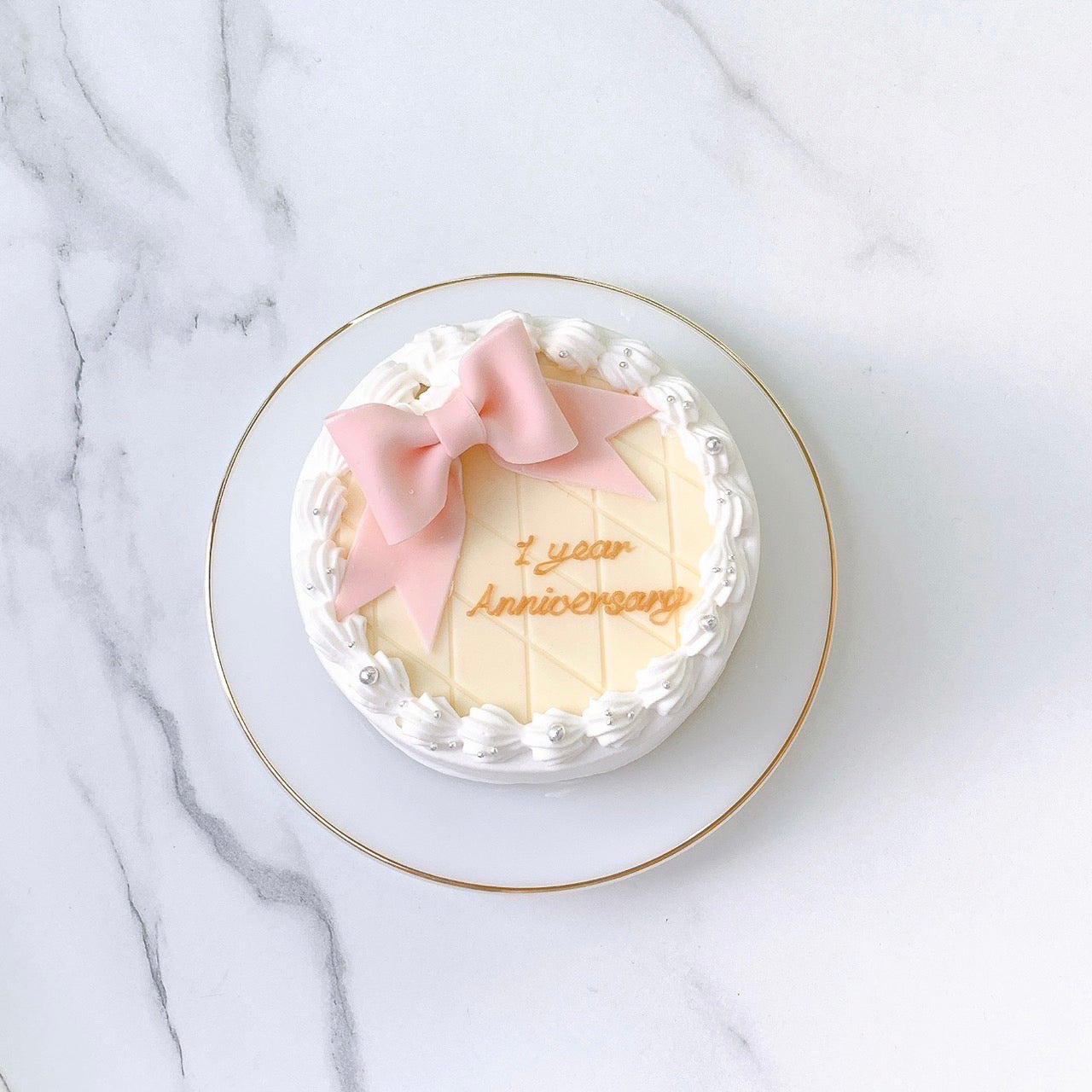 リボン付きキルティングケーキ