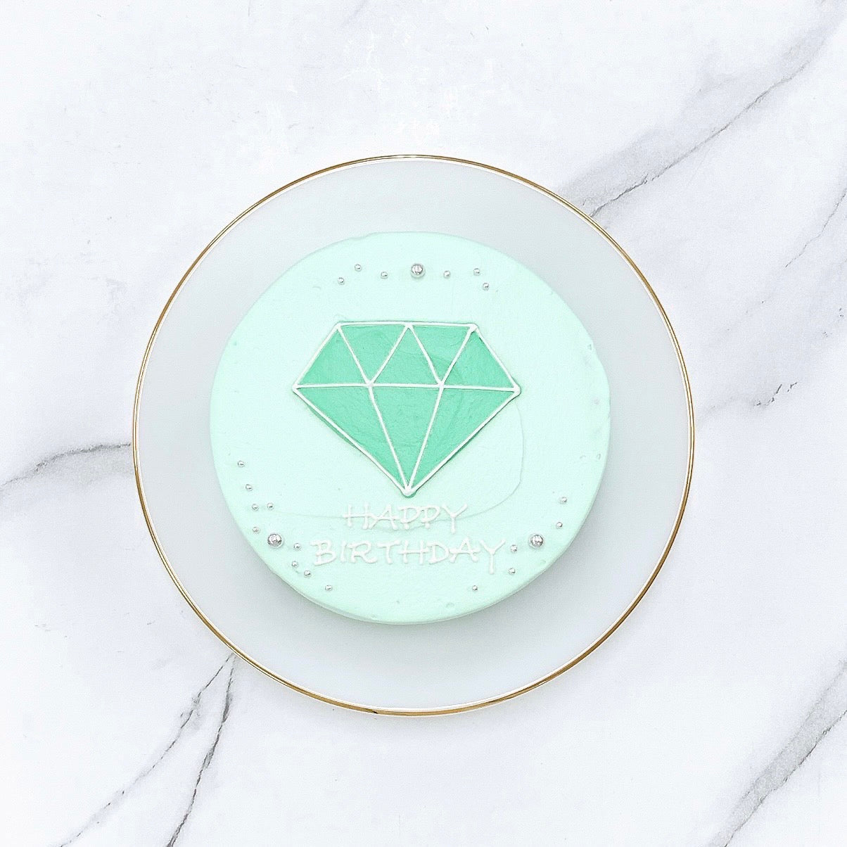 ダイヤデザインセンイルケーキ